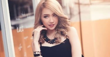 Познакомиться с женщиной вконтакте